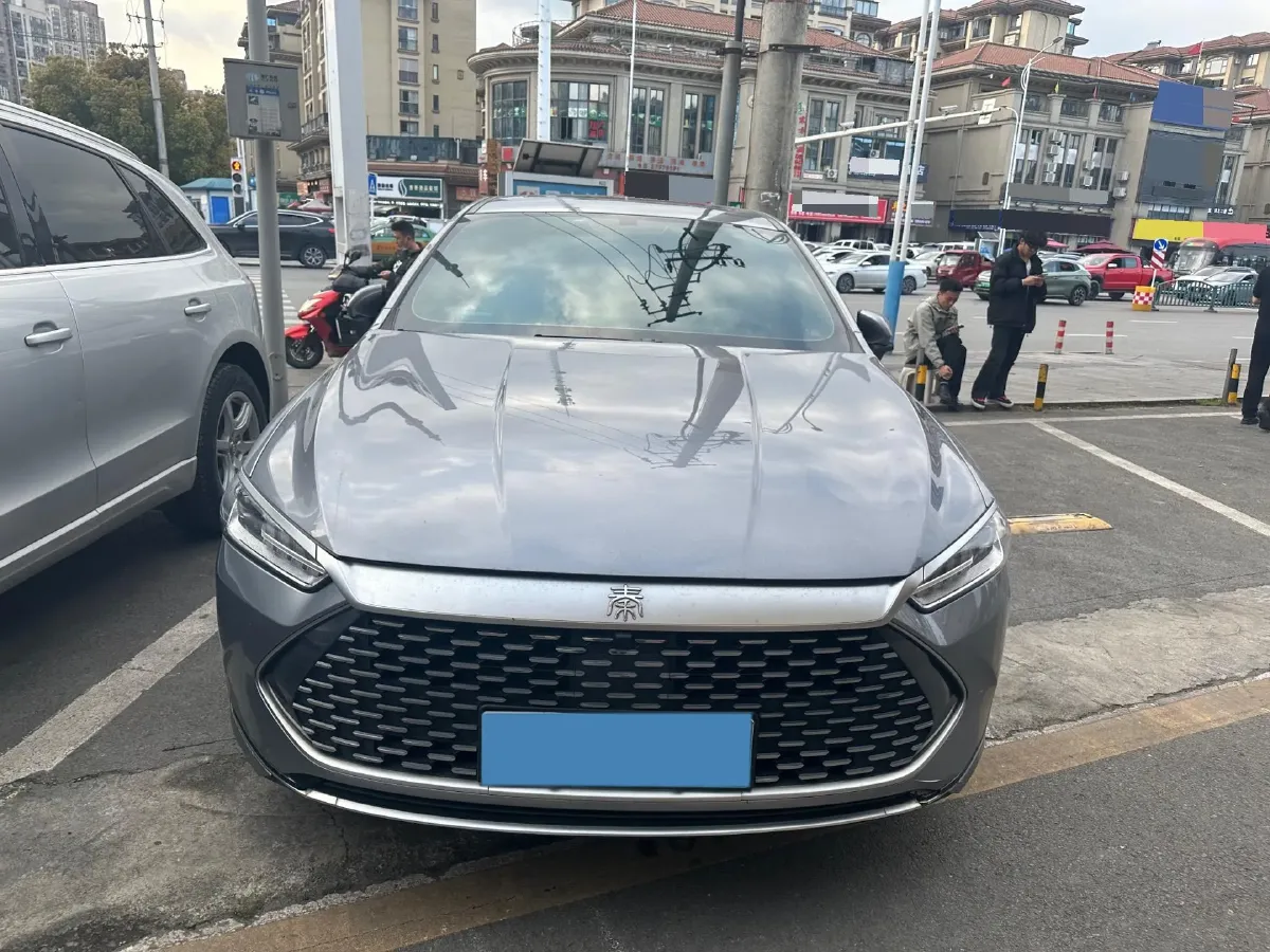 2021 Haval F7 1.5T 169HP L4 7DCT,autocango,china used car exporter,china ev exporter,chinese used car exporter,chinese used ev exporter