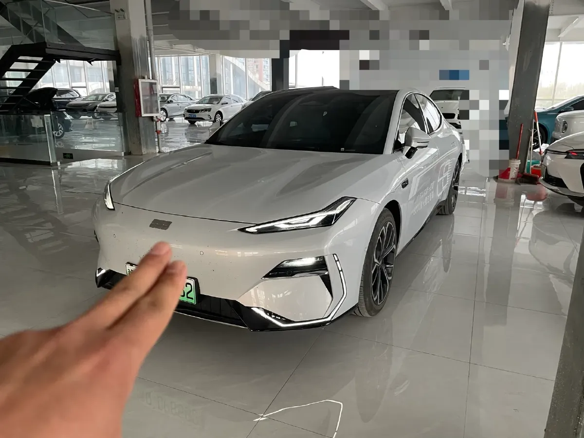 2025 MAXUS InterstellarX 2.5T 224HP L4 8AT,autocango,china used car exporter,china ev exporter,chinese used car exporter,chinese used ev exporter