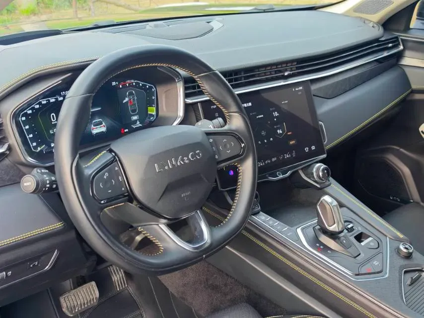 2020 LYNK&CO 05 2.0T 254HP L4 8AT,autocango,china used car exporter,china ev exporter,chinese used car exporter,chinese used ev exporter