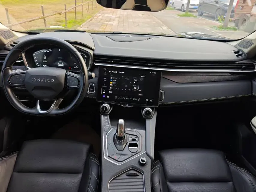 2020 LYNK&CO 05 2.0T 254HP L4 8AT,autocango,china used car exporter,china ev exporter,chinese used car exporter,chinese used ev exporter