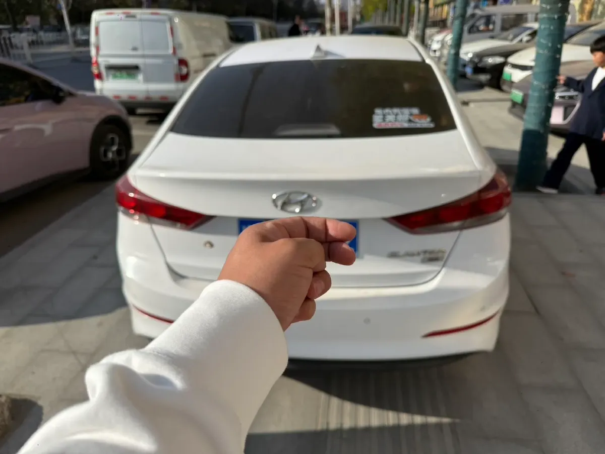 2016 Hyundai Elantra 1.6L 130HP L4 6AT,autocango,china used car exporter,china ev exporter,chinese used car exporter,chinese used ev exporter
