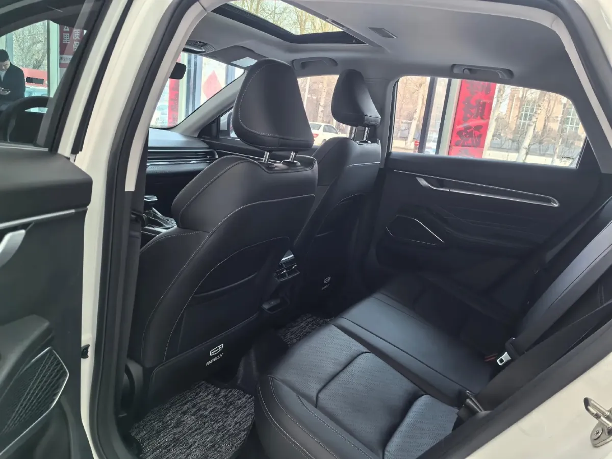 2022 Geely Emgrand 1.5L 114HP L4 CVT,autocango,china used car exporter,china ev exporter,chinese used car exporter,chinese used ev exporter