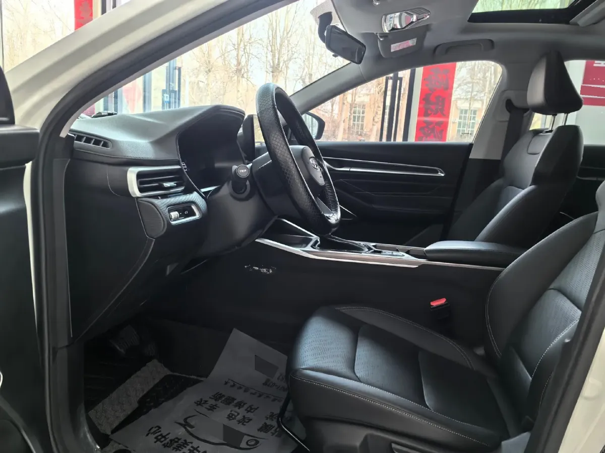 2022 Geely Emgrand 1.5L 114HP L4 CVT,autocango,china used car exporter,china ev exporter,chinese used car exporter,chinese used ev exporter