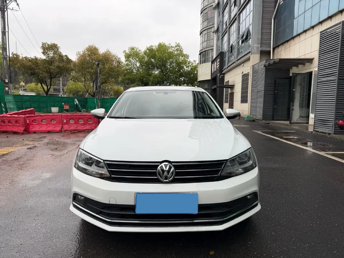 2017 Volkswagen Sagitar 1.6L 110HP L4 6AT,autocango,china used car exporter,china ev exporter,chinese used car exporter,chinese used ev exporter