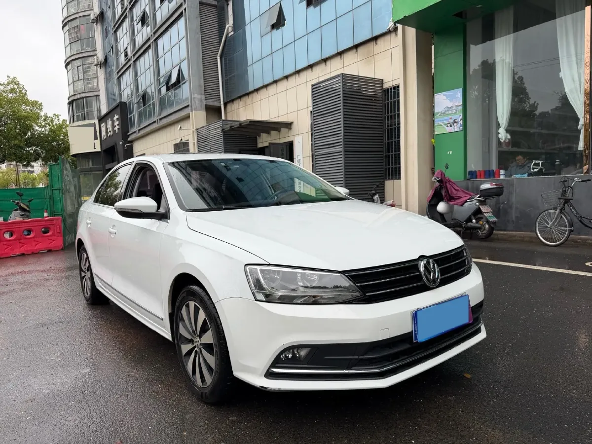 2017 Volkswagen Sagitar 1.6L 110HP L4 6AT,autocango,china used car exporter,china ev exporter,chinese used car exporter,chinese used ev exporter