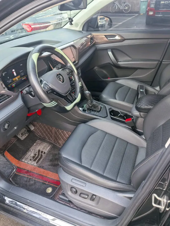 2021 Volkswagen Tharu 1.4T 150HP L4 7DCT,autocango,china used car exporter,china ev exporter,chinese used car exporter,chinese used ev exporter