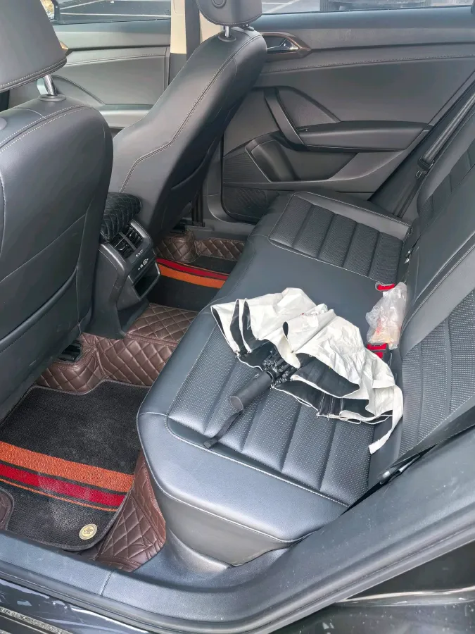 2021 Volkswagen Tharu 1.4T 150HP L4 7DCT,autocango,china used car exporter,china ev exporter,chinese used car exporter,chinese used ev exporter