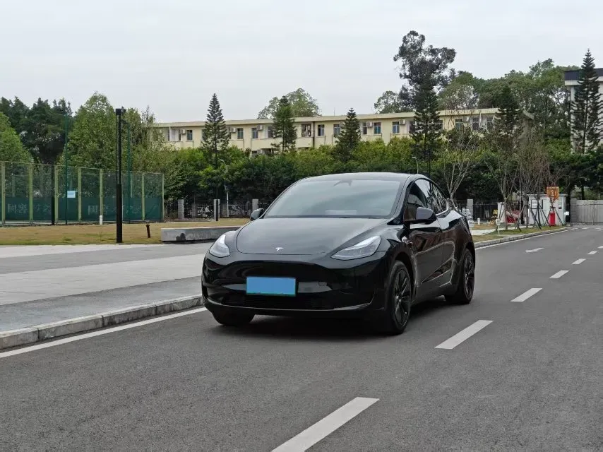 2024 Iveco OuSheng BEV 77.28KWH,autocango,china used car exporter,china ev exporter,chinese used car exporter,chinese used ev exporter