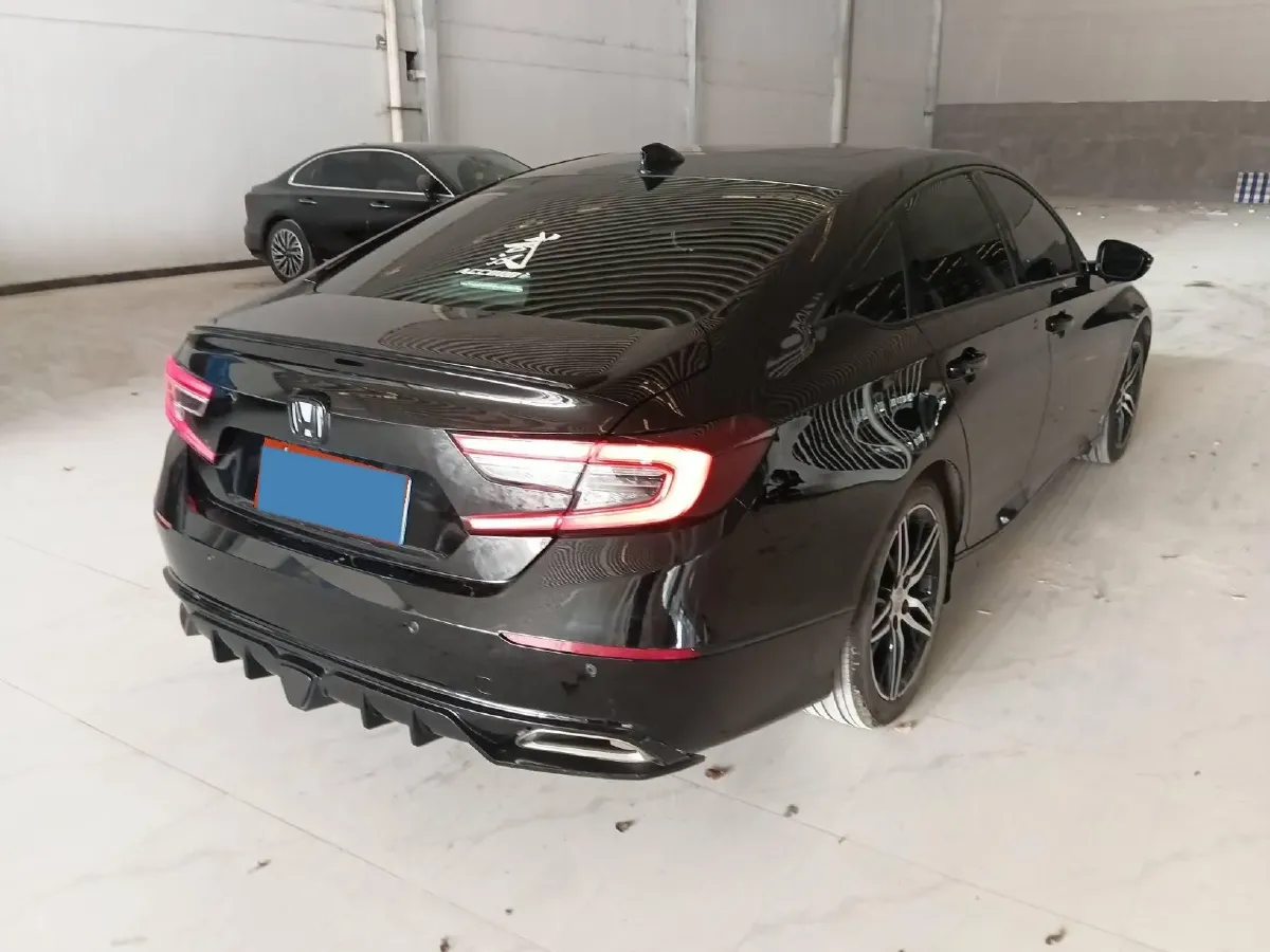 2022 Honda Accord 1.5T 194HP L4 CVT,autocango,china used car exporter,china ev exporter,chinese used car exporter,chinese used ev exporter
