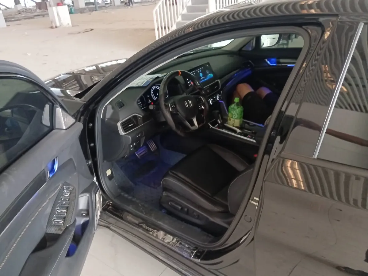 2022 Honda Accord 1.5T 194HP L4 CVT,autocango,china used car exporter,china ev exporter,chinese used car exporter,chinese used ev exporter