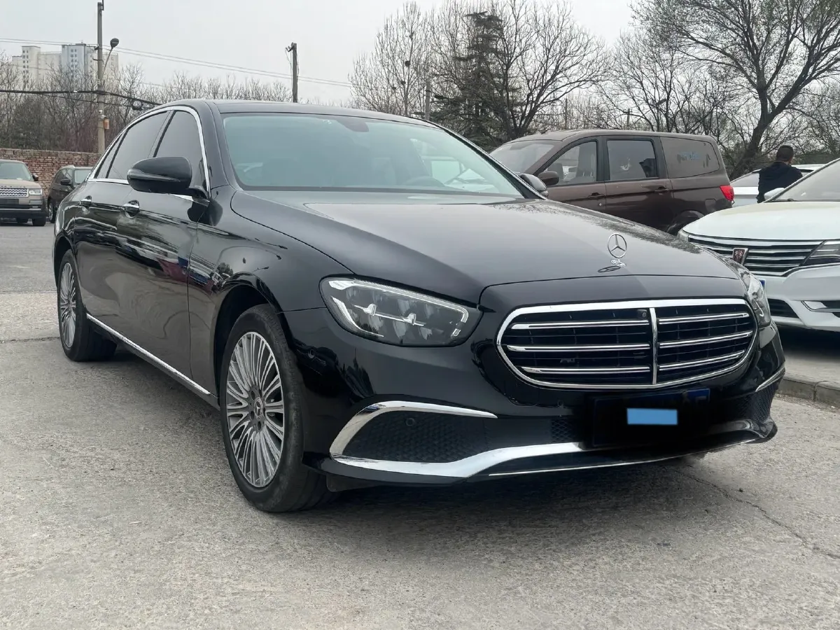 2022 Mercedes-Benz GLC Class 2.0T 258HP L4 9AT,autocango,china used car exporter,china ev exporter,chinese used car exporter,chinese used ev exporter