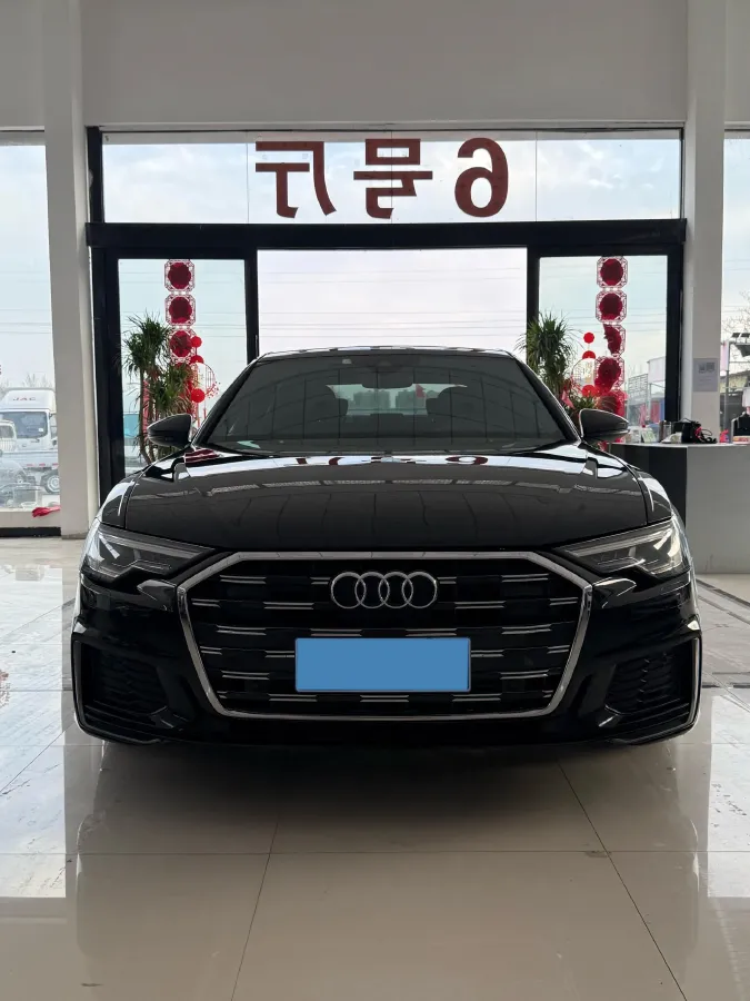 2021 Audi A6L 2.0T 190HP L4 7DCT,autocango,china used car exporter,china ev exporter,chinese used car exporter,chinese used ev exporter