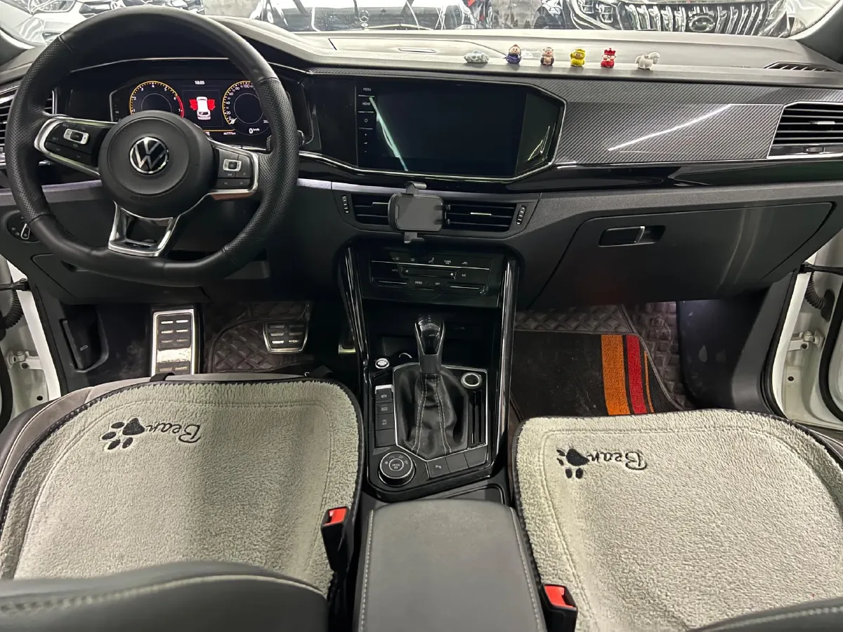 2021 Volkswagen Tayron 2.0T 220HP L4 7DCT,autocango,china used car exporter,china ev exporter,chinese used car exporter,chinese used ev exporter