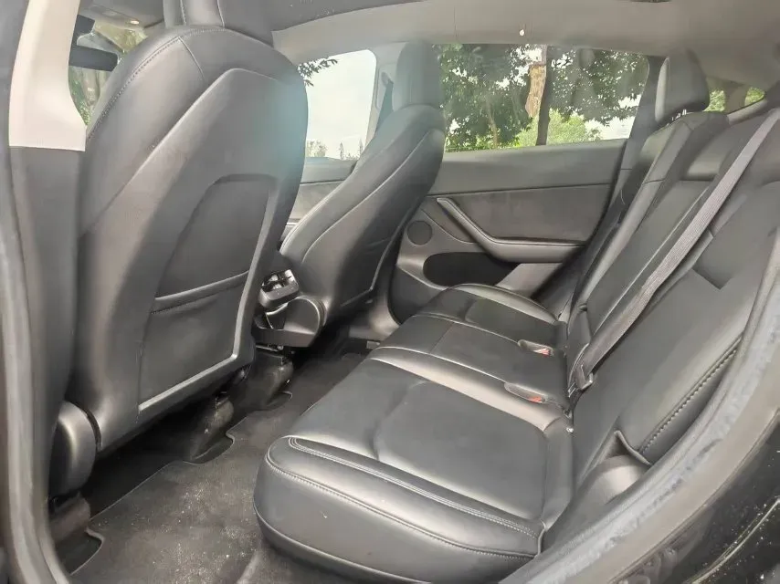 2022 Tesla Model Y BEV 60KWH,autocango,china used car exporter,china ev exporter,chinese used car exporter,chinese used ev exporter