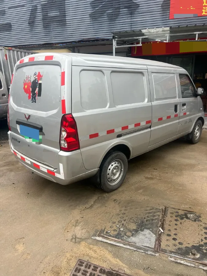 2022 WuLing RongGuang Mini Truck EV BEV 41.5KWH,autocango,china used car exporter,china ev exporter,chinese used car exporter,chinese used ev exporter