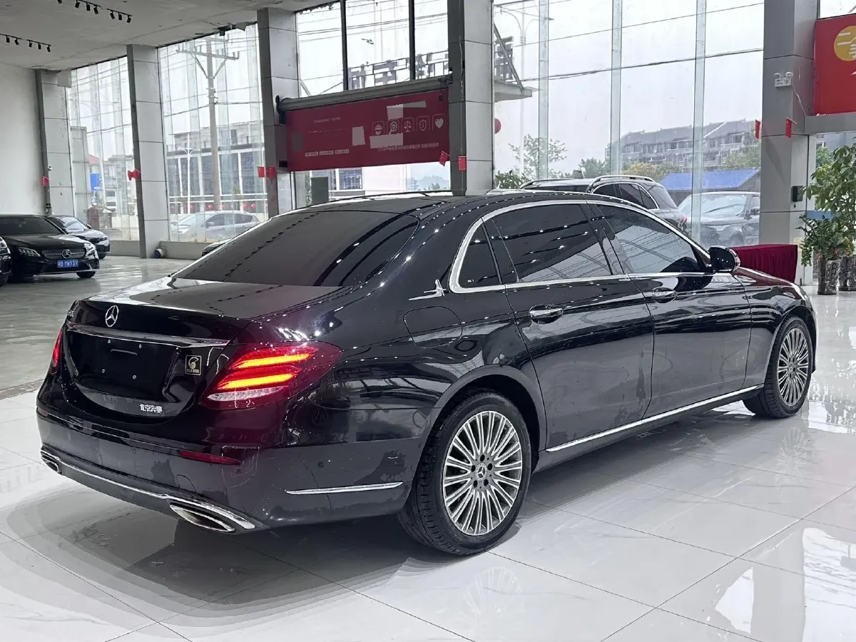 2020 Mercedes-Benz E Class 2.0T 258HP L4 9AT,autocango,china used car exporter,china ev exporter,chinese used car exporter,chinese used ev exporter
