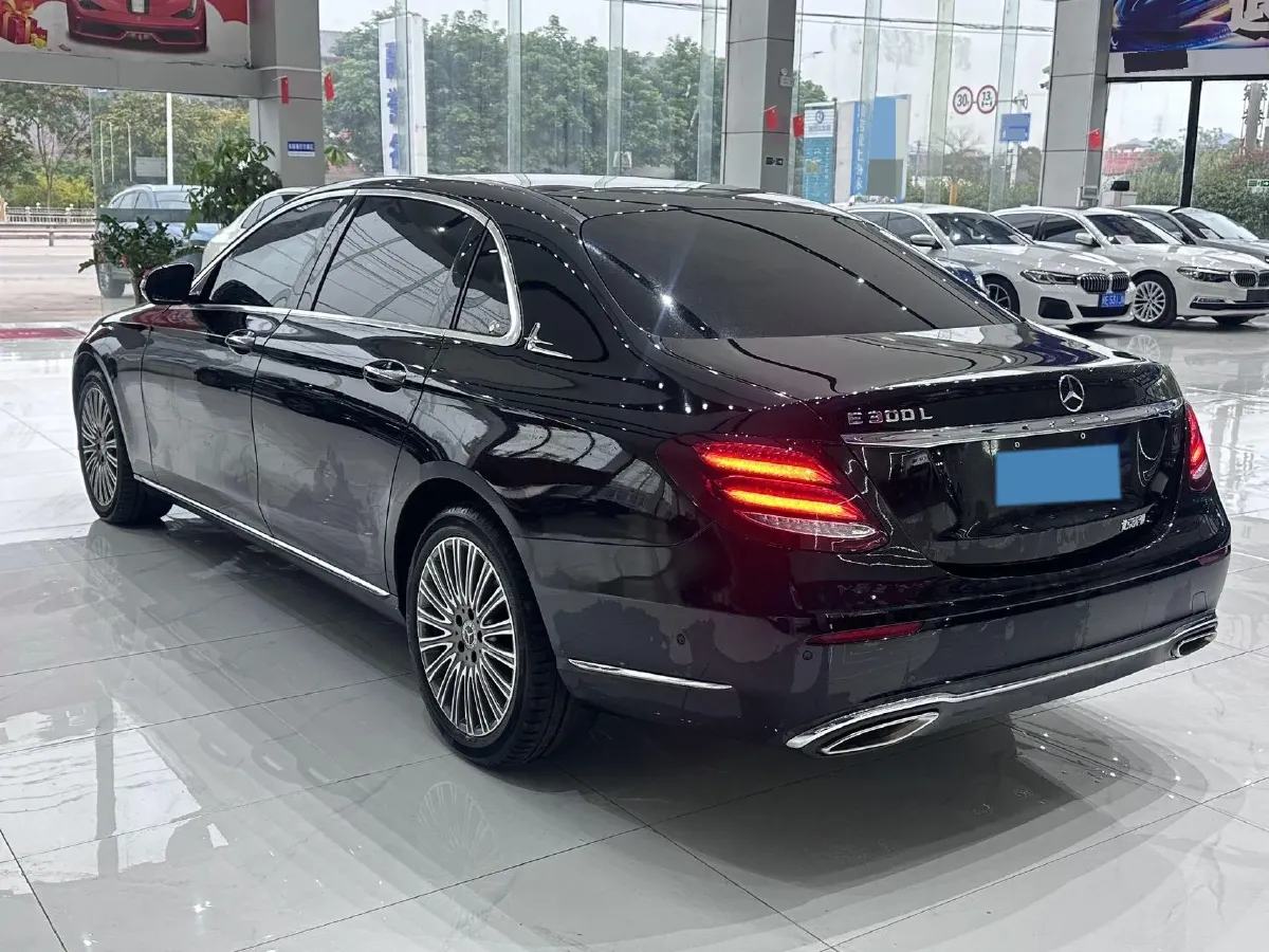 2020 Mercedes-Benz E Class 2.0T 258HP L4 9AT,autocango,china used car exporter,china ev exporter,chinese used car exporter,chinese used ev exporter