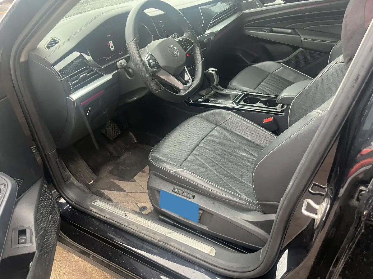 2023 Volkswagen Passat 2.0T 186HP L4 7DCT,autocango,china used car exporter,china ev exporter,chinese used car exporter,chinese used ev exporter