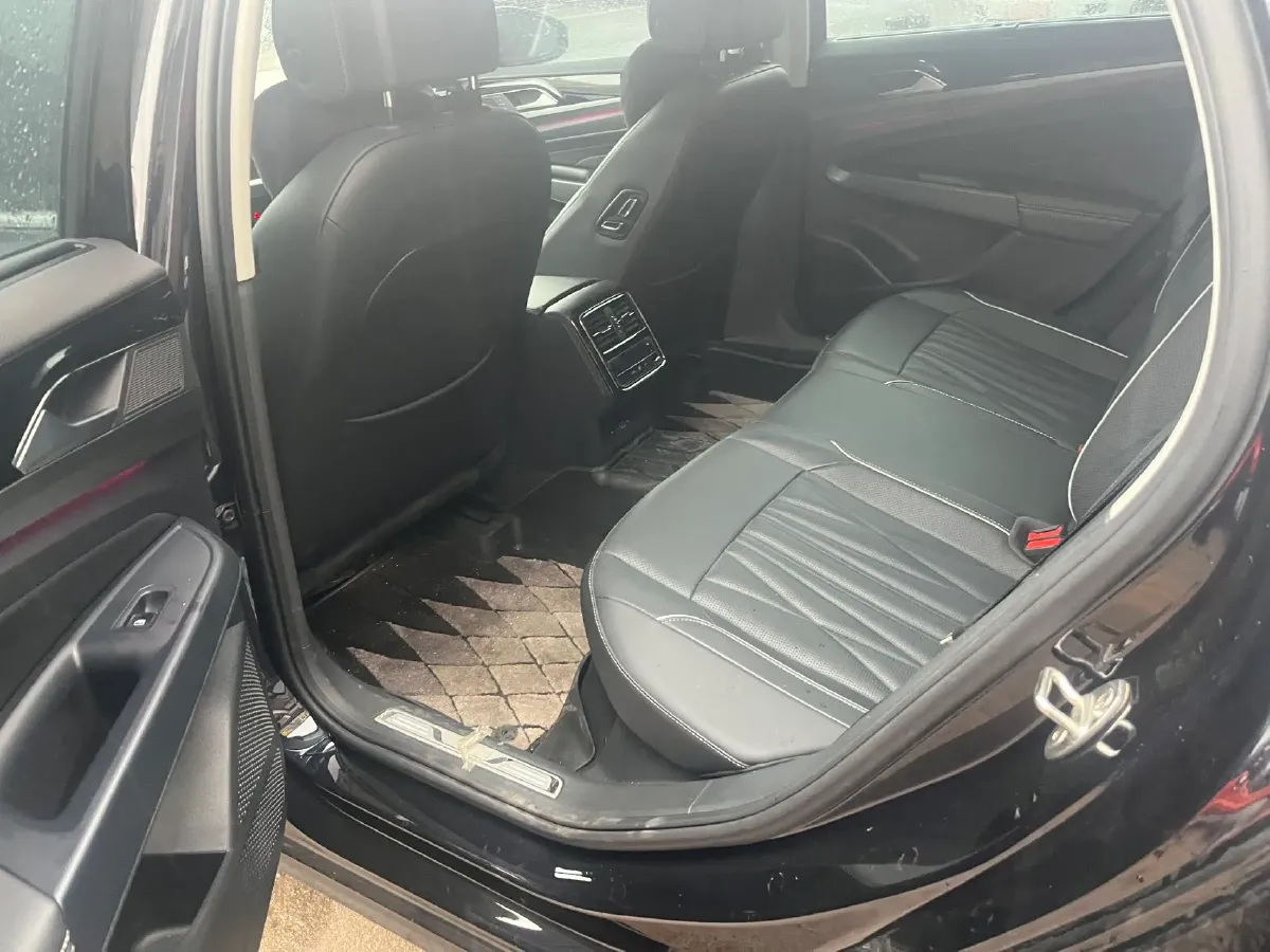 2023 Volkswagen Passat 2.0T 186HP L4 7DCT,autocango,china used car exporter,china ev exporter,chinese used car exporter,chinese used ev exporter