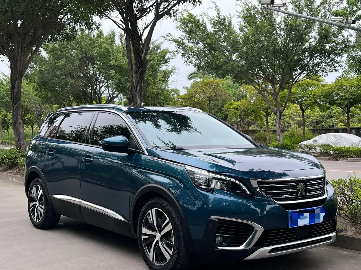 2019 Peugeot 5008 1.6T 170HP L4 6AT,autocango,china used car exporter,china ev exporter,chinese used car exporter,chinese used ev exporter