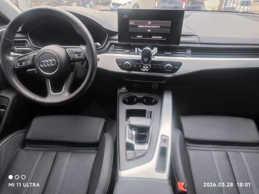 2020 Audi A4L 2.0T 190HP L4 7DCT,autocango,china used car exporter,china ev exporter,chinese used car exporter,chinese used ev exporter