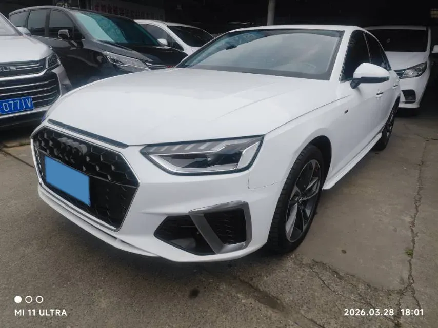 2020 Audi A4L 2.0T 190HP L4 7DCT,autocango,china used car exporter,china ev exporter,chinese used car exporter,chinese used ev exporter