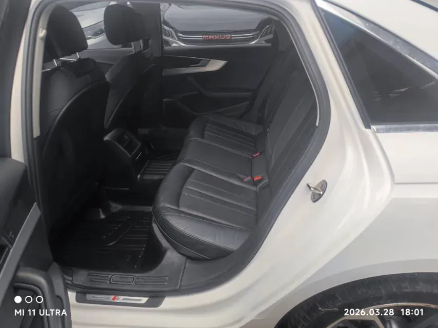 2020 Audi A4L 2.0T 190HP L4 7DCT,autocango,china used car exporter,china ev exporter,chinese used car exporter,chinese used ev exporter