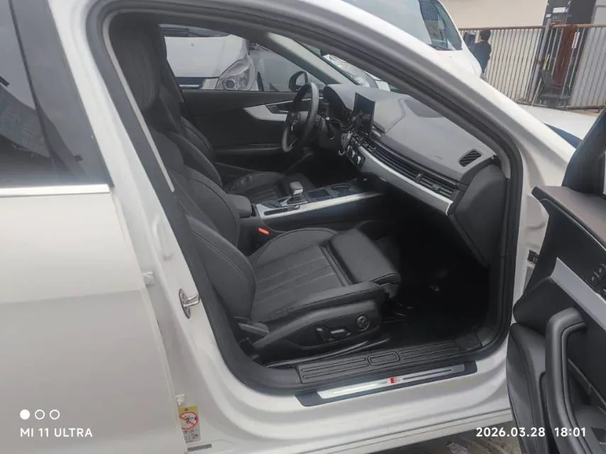 2020 Audi A4L 2.0T 190HP L4 7DCT,autocango,china used car exporter,china ev exporter,chinese used car exporter,chinese used ev exporter