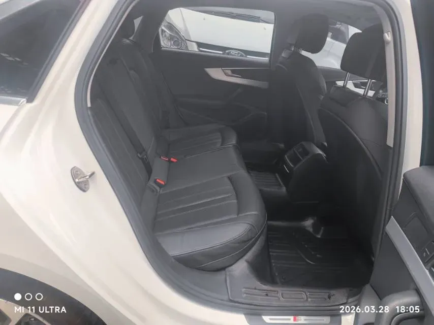 2020 Audi A4L 2.0T 190HP L4 7DCT,autocango,china used car exporter,china ev exporter,chinese used car exporter,chinese used ev exporter