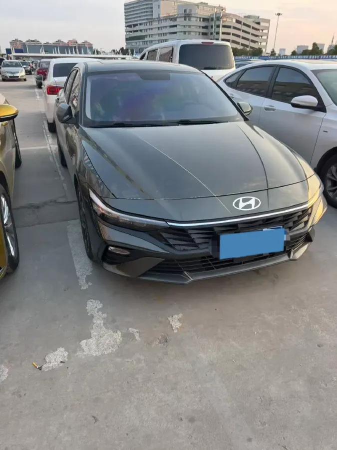 2022 Hyundai Elantra 1.5L 115HP L4 CVT,autocango,china used car exporter,china ev exporter,chinese used car exporter,chinese used ev exporter