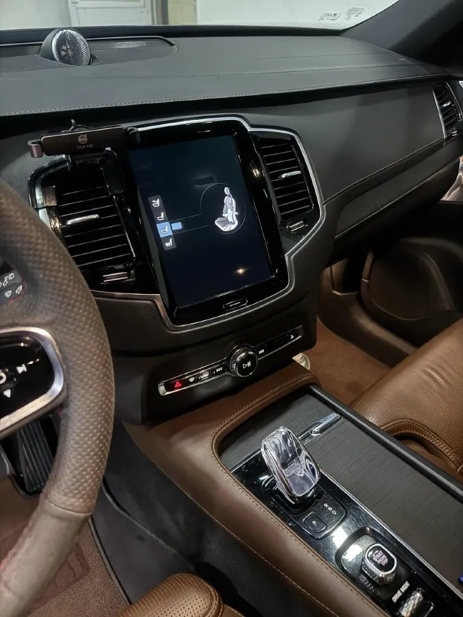 2021 Volvo XC90 PHEV 2.0T 303HP L4 8AT PHEV 11.6KWH,autocango,china used car exporter,china ev exporter,chinese used car exporter,chinese used ev exporter