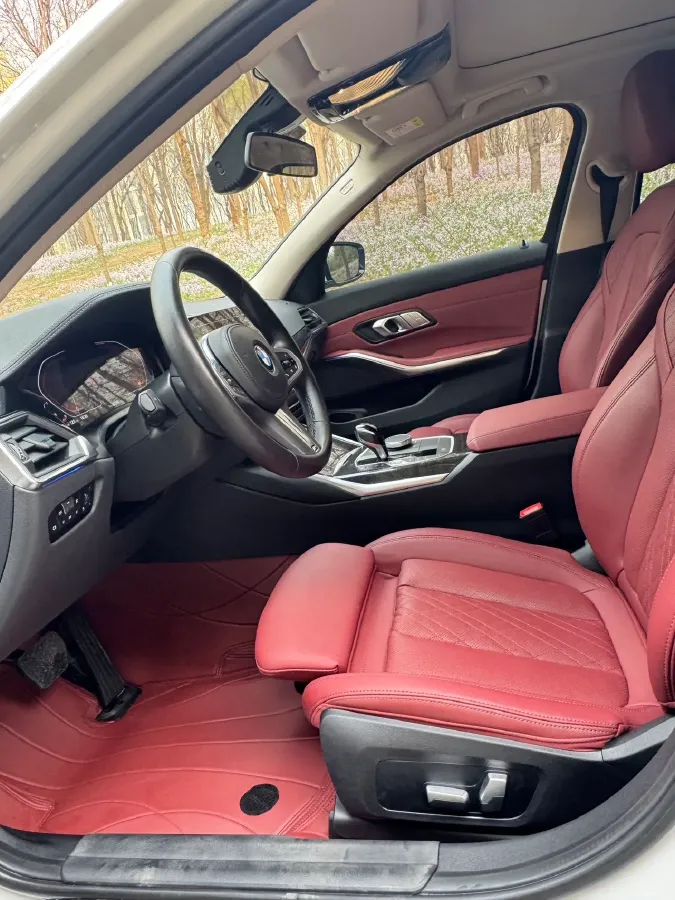 2022 BMW 3 Series 2.0T 184HP L4 8AT,autocango,china used car exporter,china ev exporter,chinese used car exporter,chinese used ev exporter