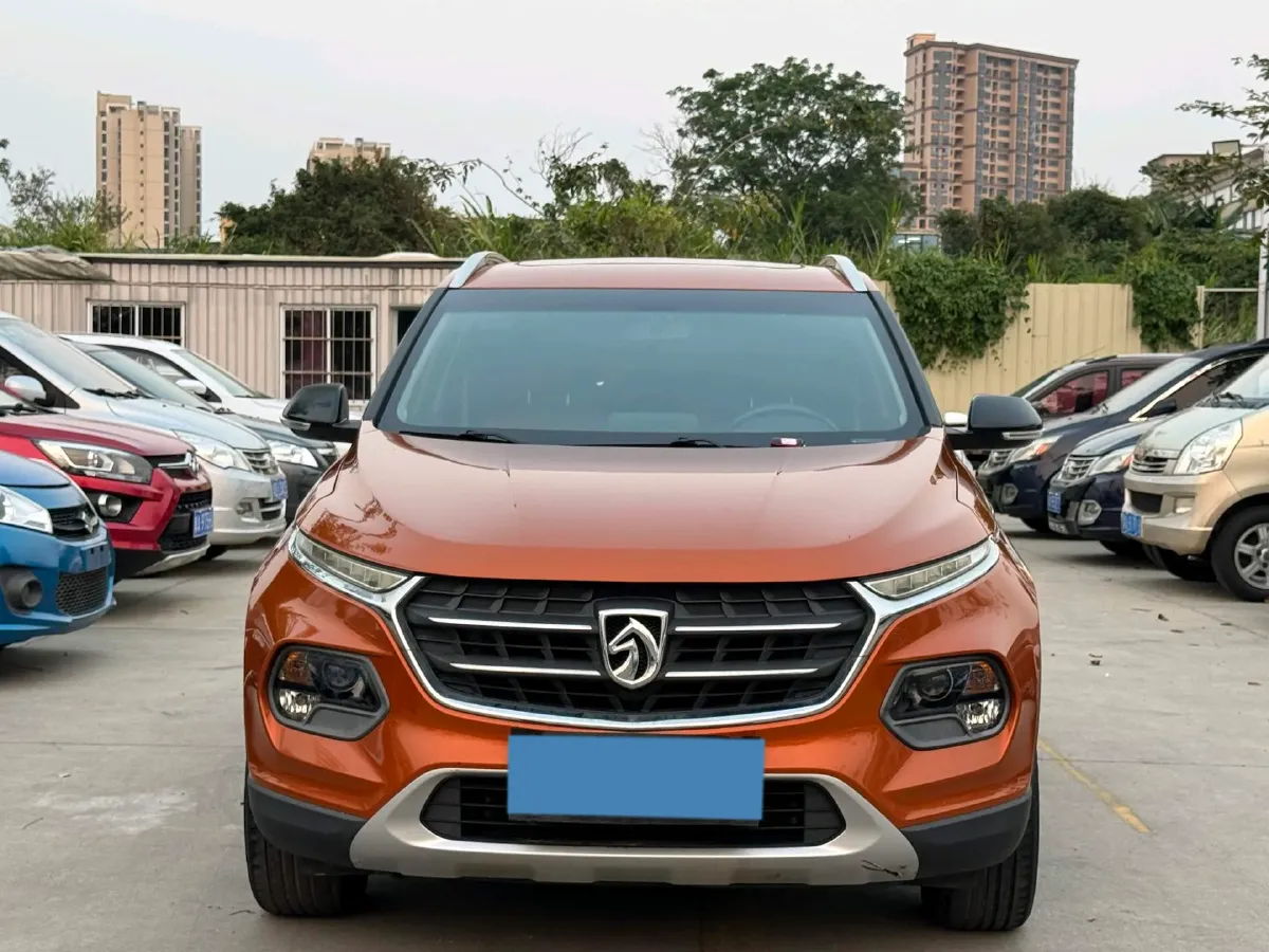 2017 BaoJun 510 1.5L 112HP L4 6MT,autocango,china used car exporter,china ev exporter,chinese used car exporter,chinese used ev exporter