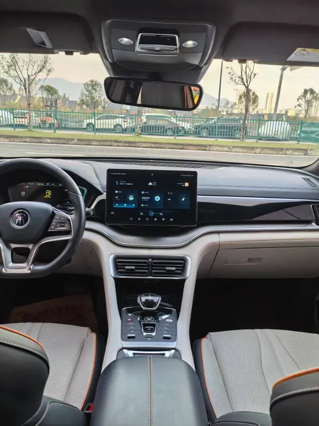2021 Geely JiaJi 1.5T 177HP L3 7DCT PHEV 11.3KWH,autocango,china used car exporter,china ev exporter,chinese used car exporter,chinese used ev exporter