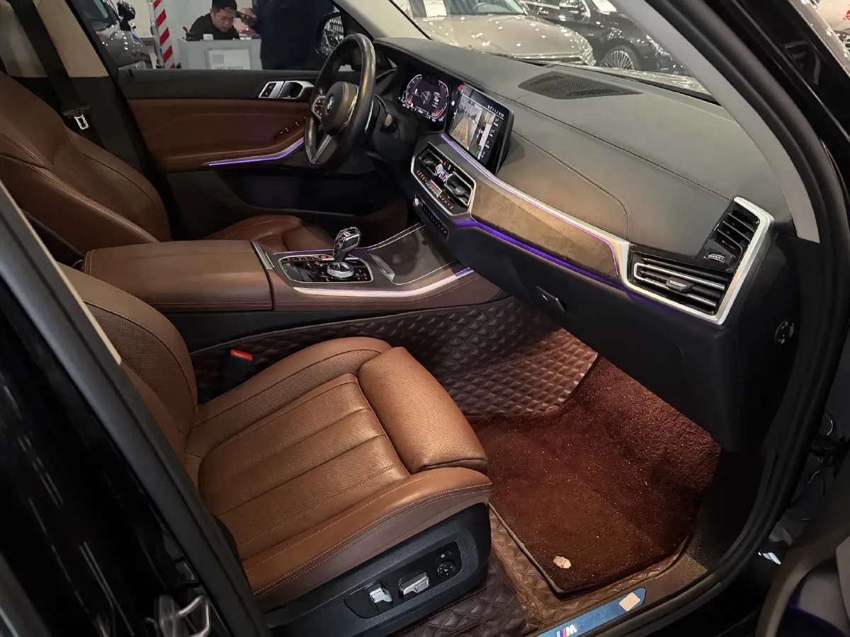 2021 BMW X5 3.0T 340HP L6 8AT,autocango,china used car exporter,china ev exporter,chinese used car exporter,chinese used ev exporter