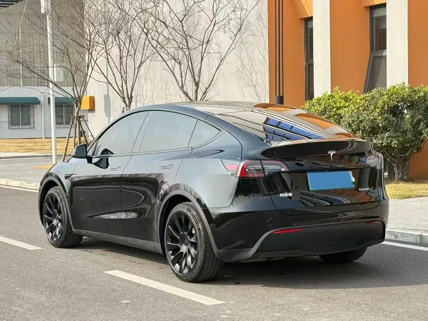 2022 Tesla Model Y BEV 60KWH,autocango,china used car exporter,china ev exporter,chinese used car exporter,chinese used ev exporter