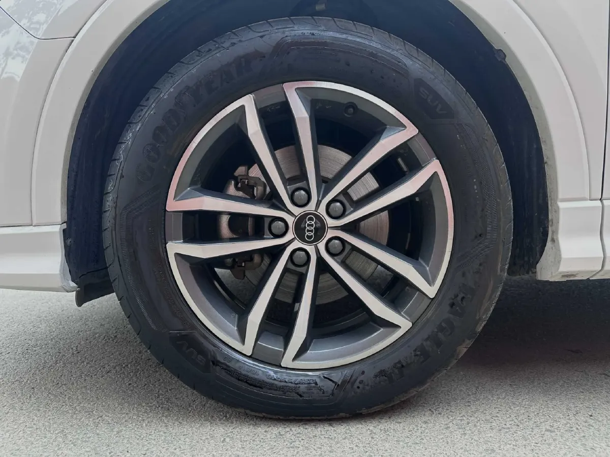 2023 Audi Q3 1.4T 150HP L4 7DCT,autocango,china used car exporter,china ev exporter,chinese used car exporter,chinese used ev exporter