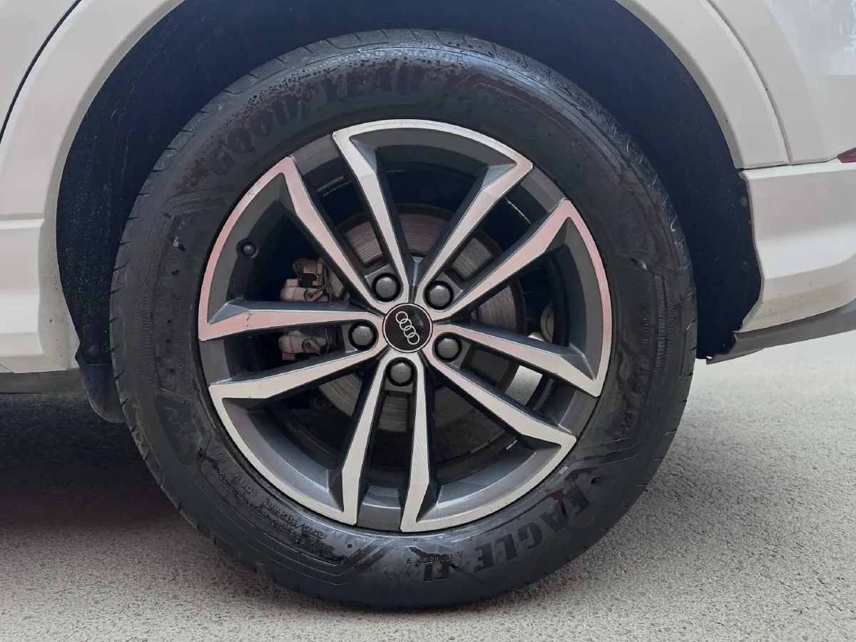 2023 Audi Q3 1.4T 150HP L4 7DCT,autocango,china used car exporter,china ev exporter,chinese used car exporter,chinese used ev exporter