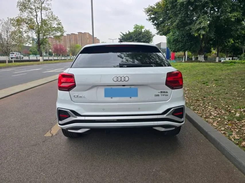 2023 Audi Q2L 1.5T 160HP L4 7DCT,autocango,china used car exporter,china ev exporter,chinese used car exporter,chinese used ev exporter