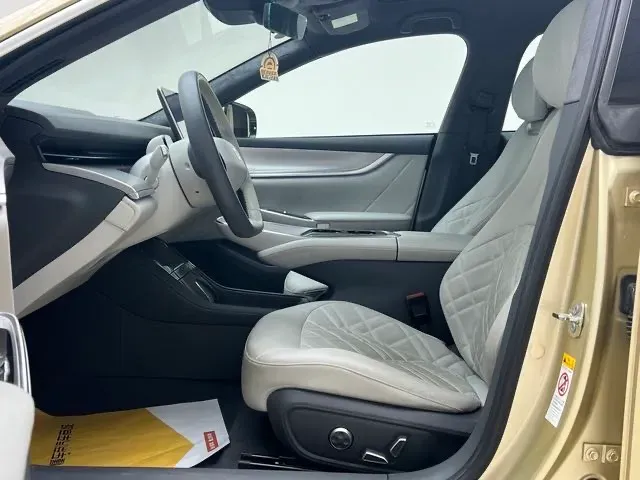 2023 ChangAn QiYuan A07 1.5L 95HP L4 REEV 28.4KWH,autocango,china used car exporter,china ev exporter,chinese used car exporter,chinese used ev exporter