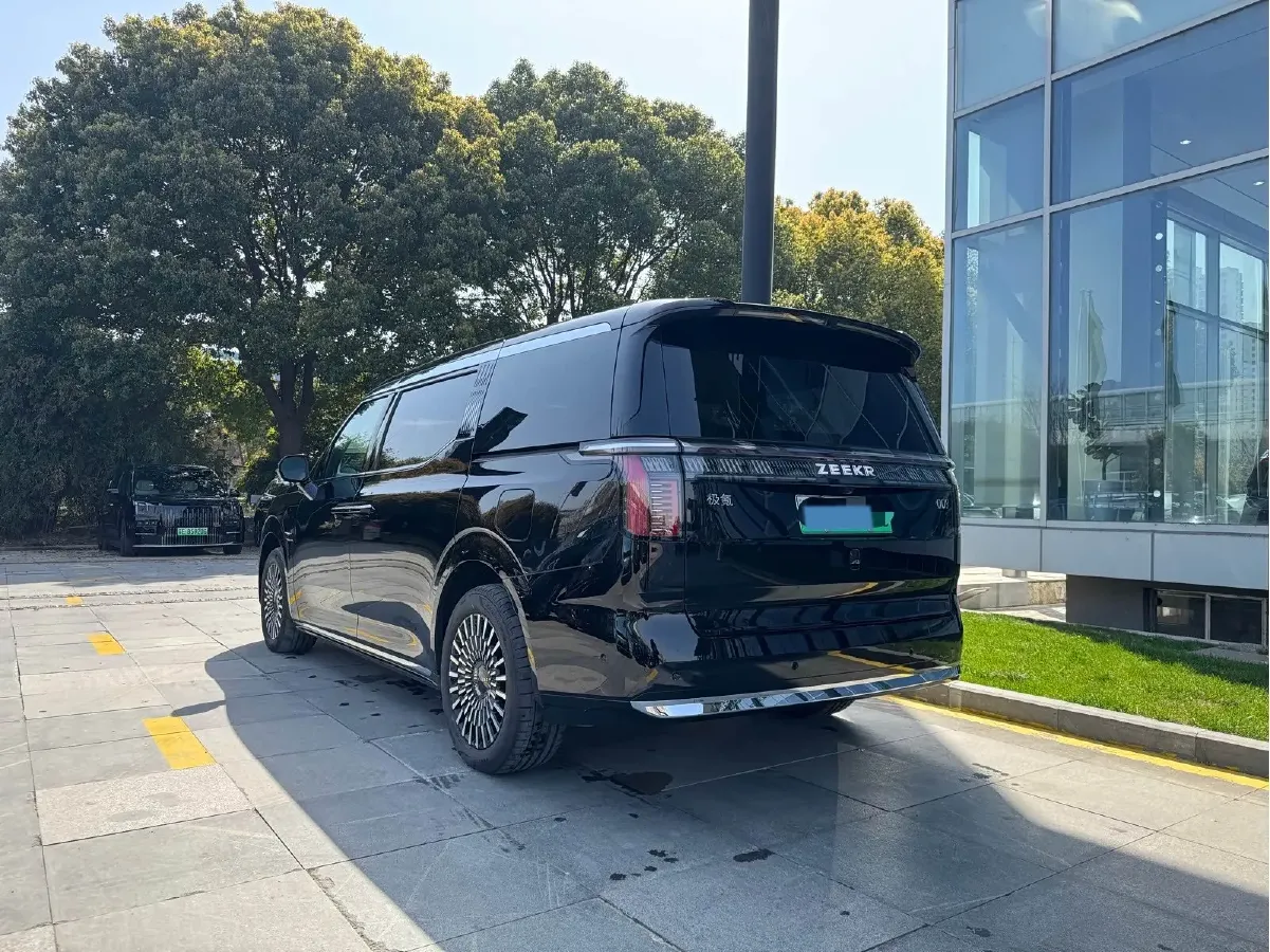 2024 Zeekr 009 BEV 108KWH,autocango,china used car exporter,china ev exporter,chinese used car exporter,chinese used ev exporter