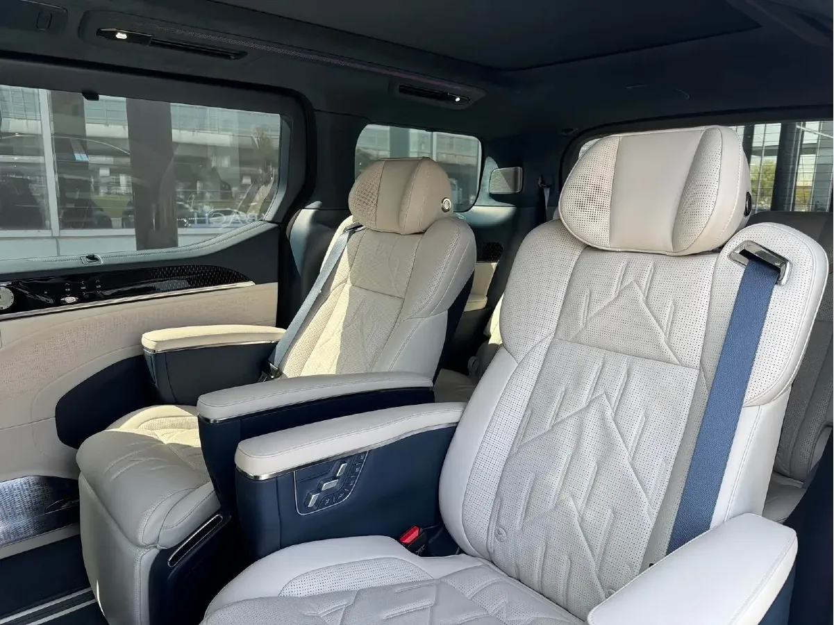 2024 Zeekr 009 BEV 108KWH,autocango,china used car exporter,china ev exporter,chinese used car exporter,chinese used ev exporter