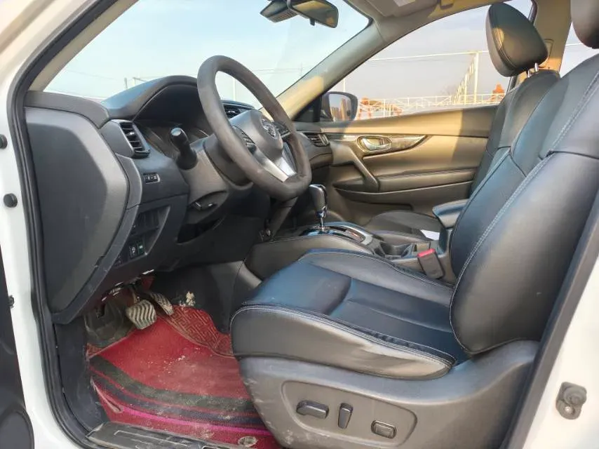 2021 Nissan X-Trail 2.0L 151HP L4 CVT,autocango,china used car exporter,china ev exporter,chinese used car exporter,chinese used ev exporter