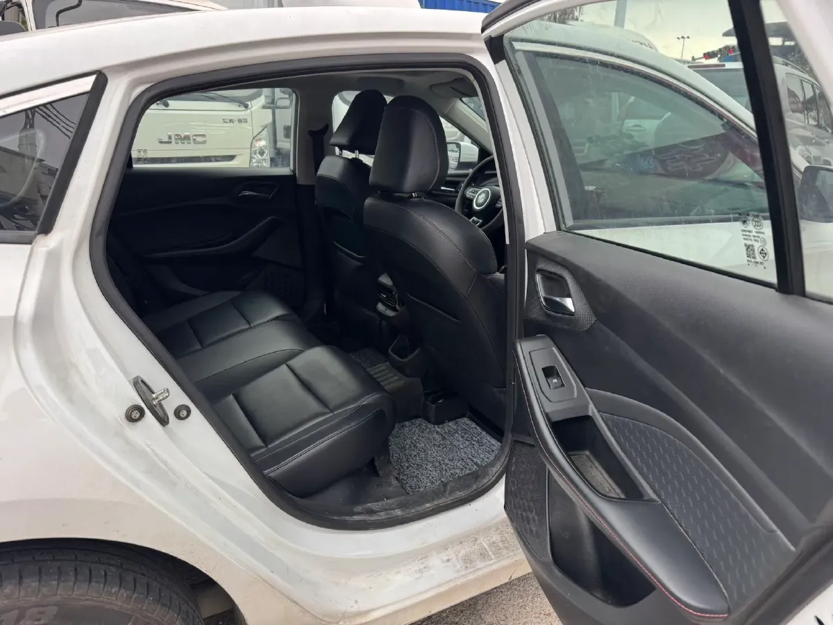 2021 MG 5 1.5L 120HP L4 CVT,autocango,china used car exporter,china ev exporter,chinese used car exporter,chinese used ev exporter