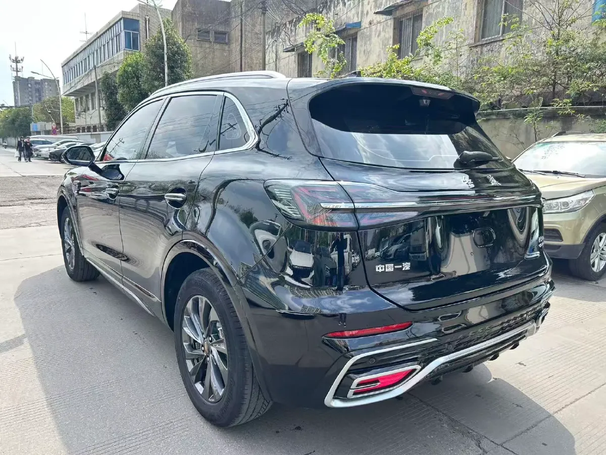 2023 HongQi HS5 2.0T 252HP L4 8AT,autocango,china used car exporter,china ev exporter,chinese used car exporter,chinese used ev exporter