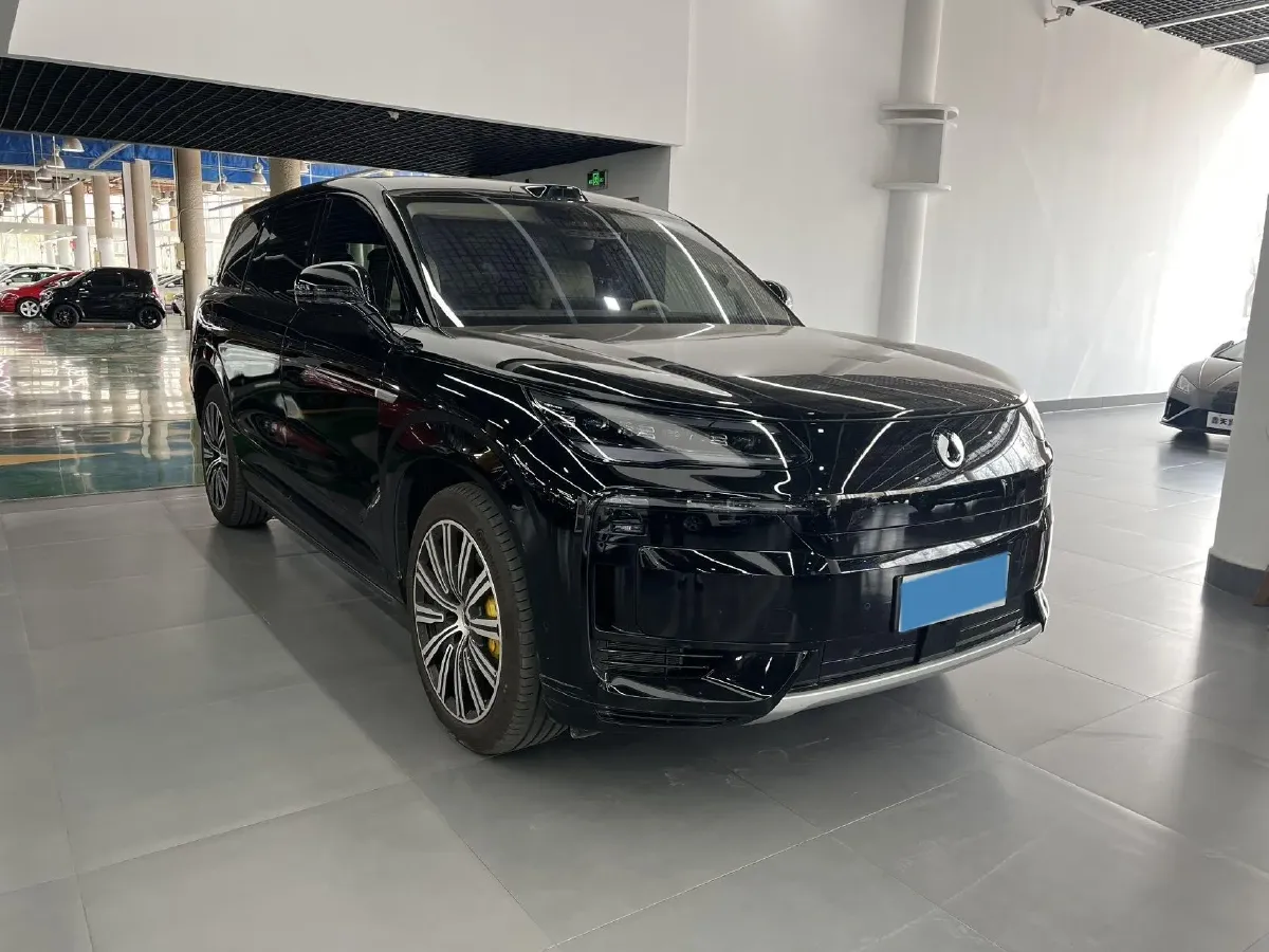2025 Denza DenzaN9 2.0T 207HP L4 E-CVT PHEV,autocango,china used car exporter,china ev exporter,chinese used car exporter,chinese used ev exporter