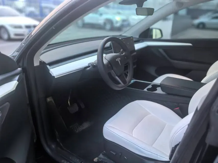 2022 Tesla Model Y BEV 60KWH,autocango,china used car exporter,china ev exporter,chinese used car exporter,chinese used ev exporter