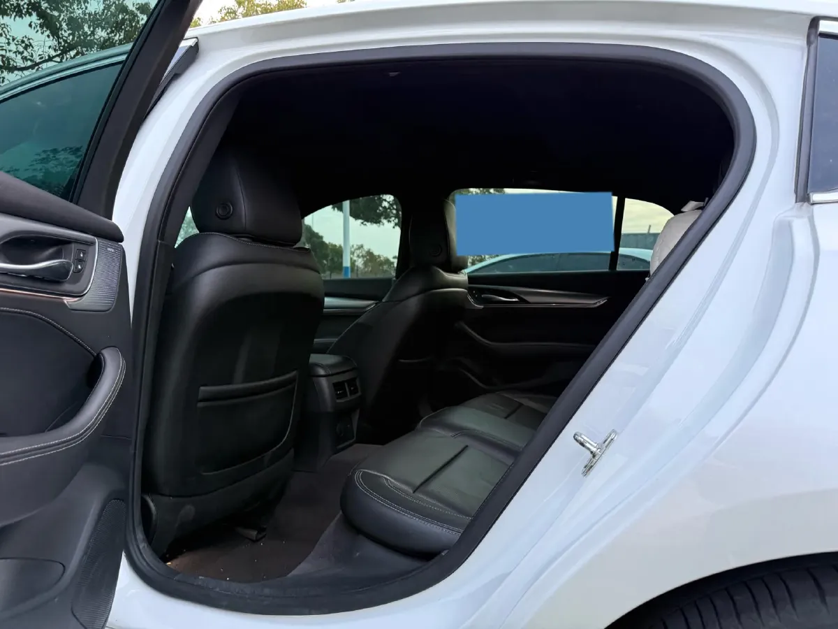 2023 Cadillac CT5 2.0T 237HP L4 10AT,autocango,china used car exporter,china ev exporter,chinese used car exporter,chinese used ev exporter