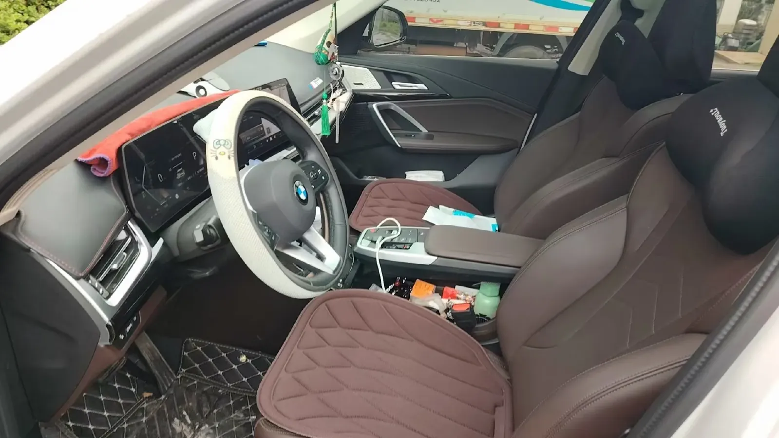 2024 BMW X1 2.0T 204HP L4 7DCT,autocango,china used car exporter,china ev exporter,chinese used car exporter,chinese used ev exporter