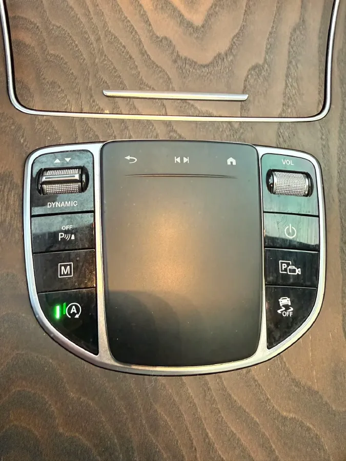 2020 Mercedes-Benz GLC Class 2.0T 197HP L4 9AT,autocango,china used car exporter,china ev exporter,chinese used car exporter,chinese used ev exporter